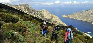 πεζοπορία στα μονοπάτια της Σίφνου