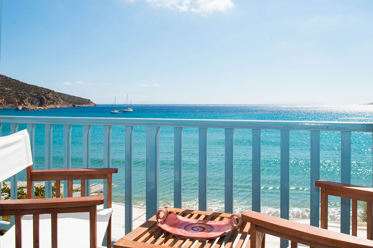 Διαμερίσματα Ευγενία, Πλατύς Γιαλός - Σίφνος