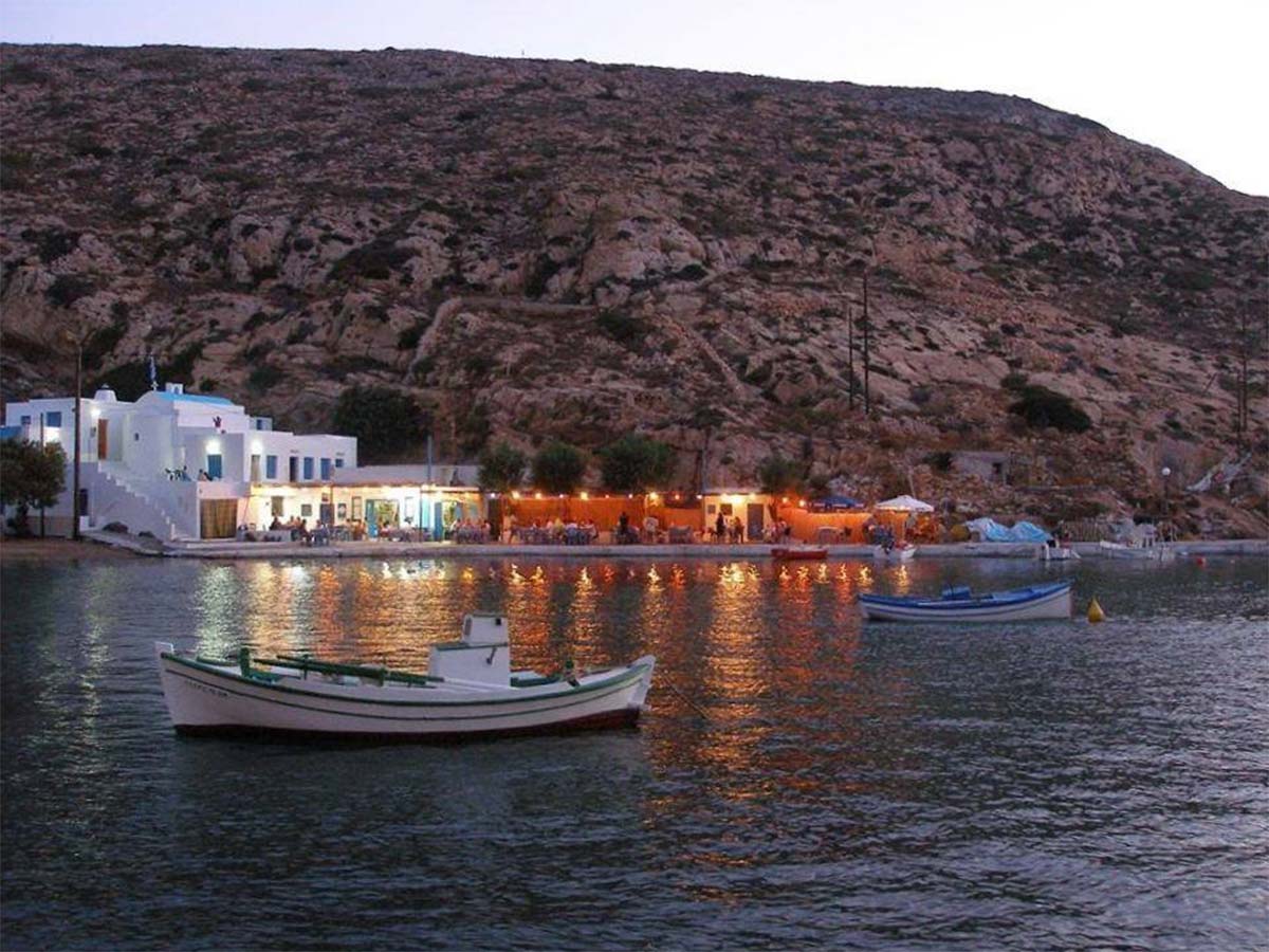 Εστιατόριο - ψαροταβέρνα Του Φύσσα, Χερρόνησος - Σίφνος